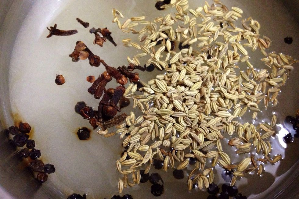 How to make gordon ramsay's quick sweet pickled celery B+C Guides