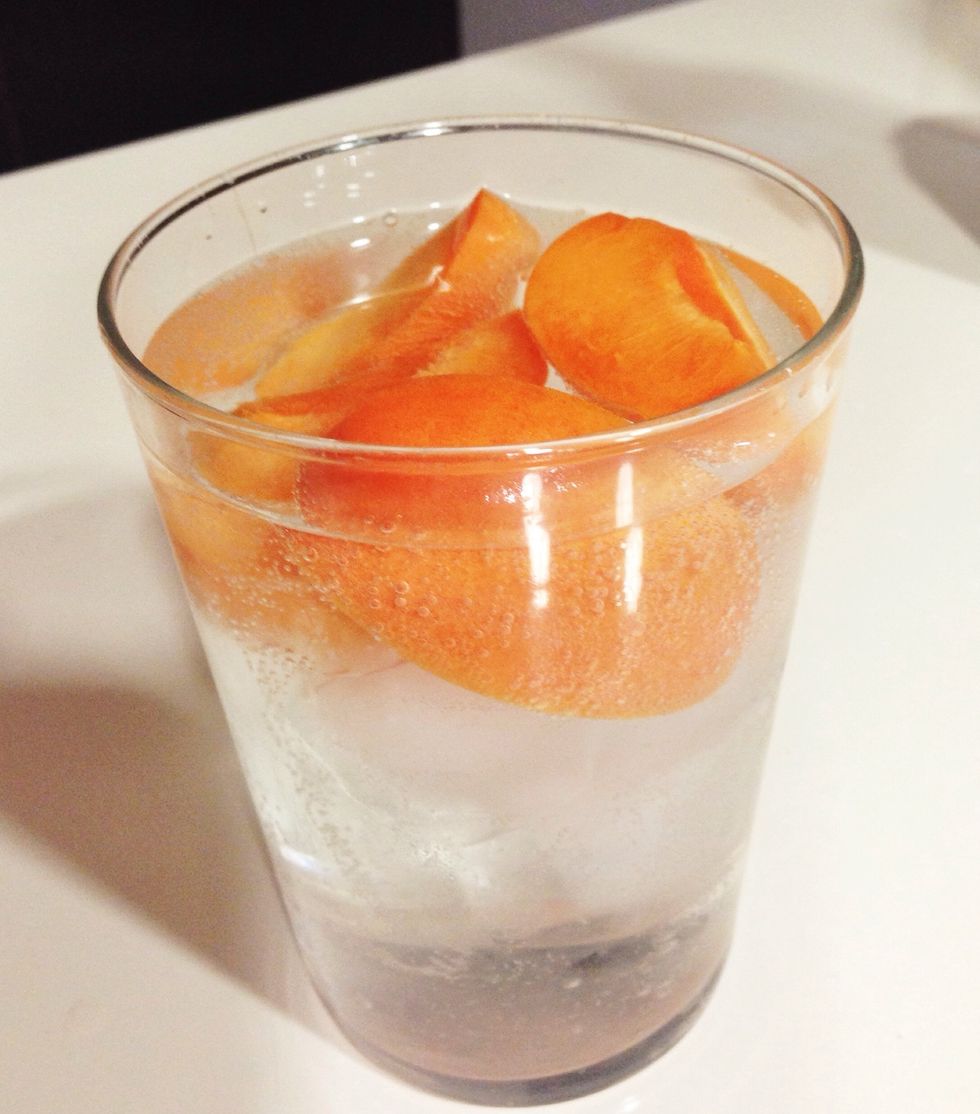 How to apricot gin tonic B+C Guides