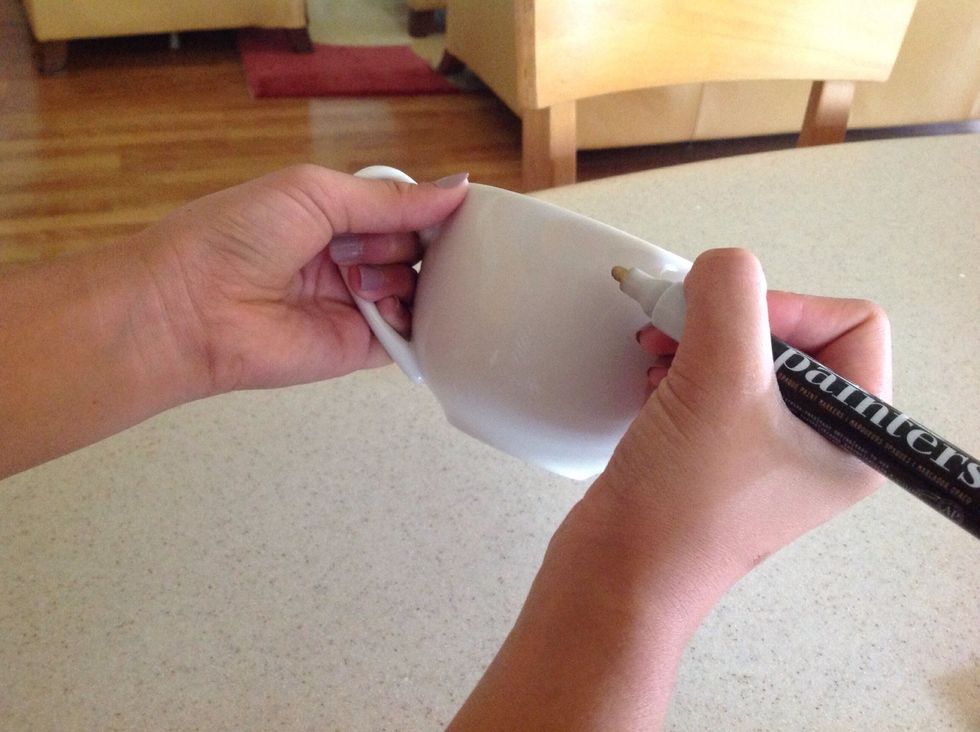 How to personalize mugs at home B+C Guides