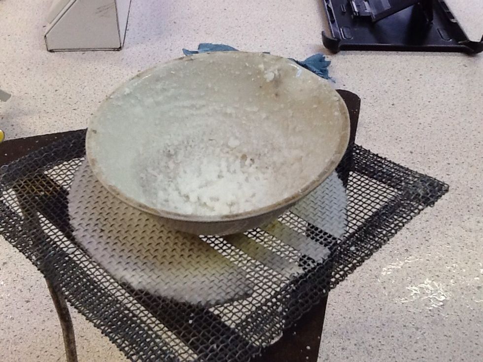 How to make salt from dirty salt water.🍶 B+C Guides