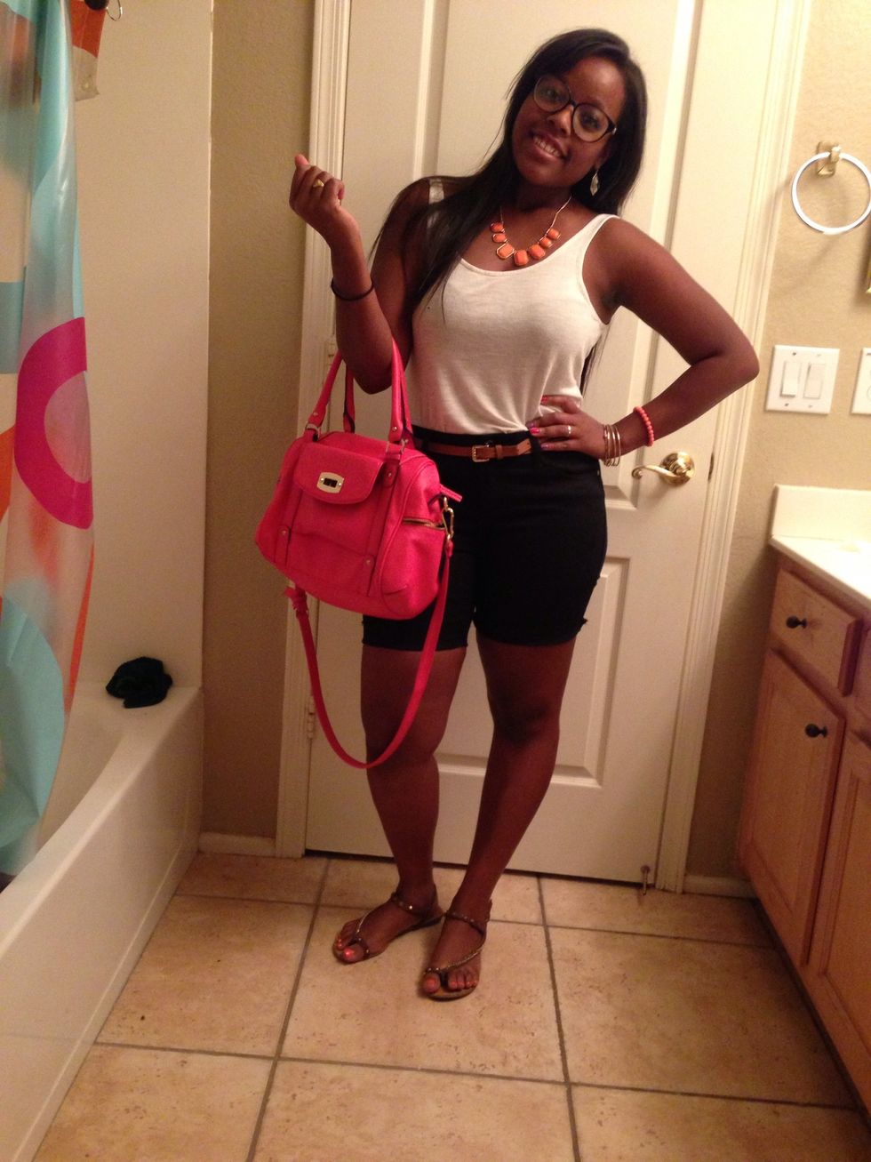 How to cut wide leg jeans into bermuda shorts, and style! B+C Guides