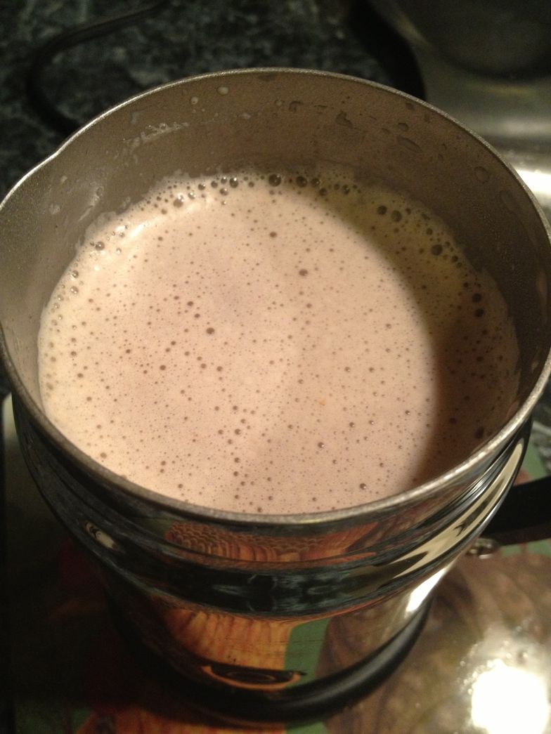 How to make hot chocolate in a milk frother - B+C Guides