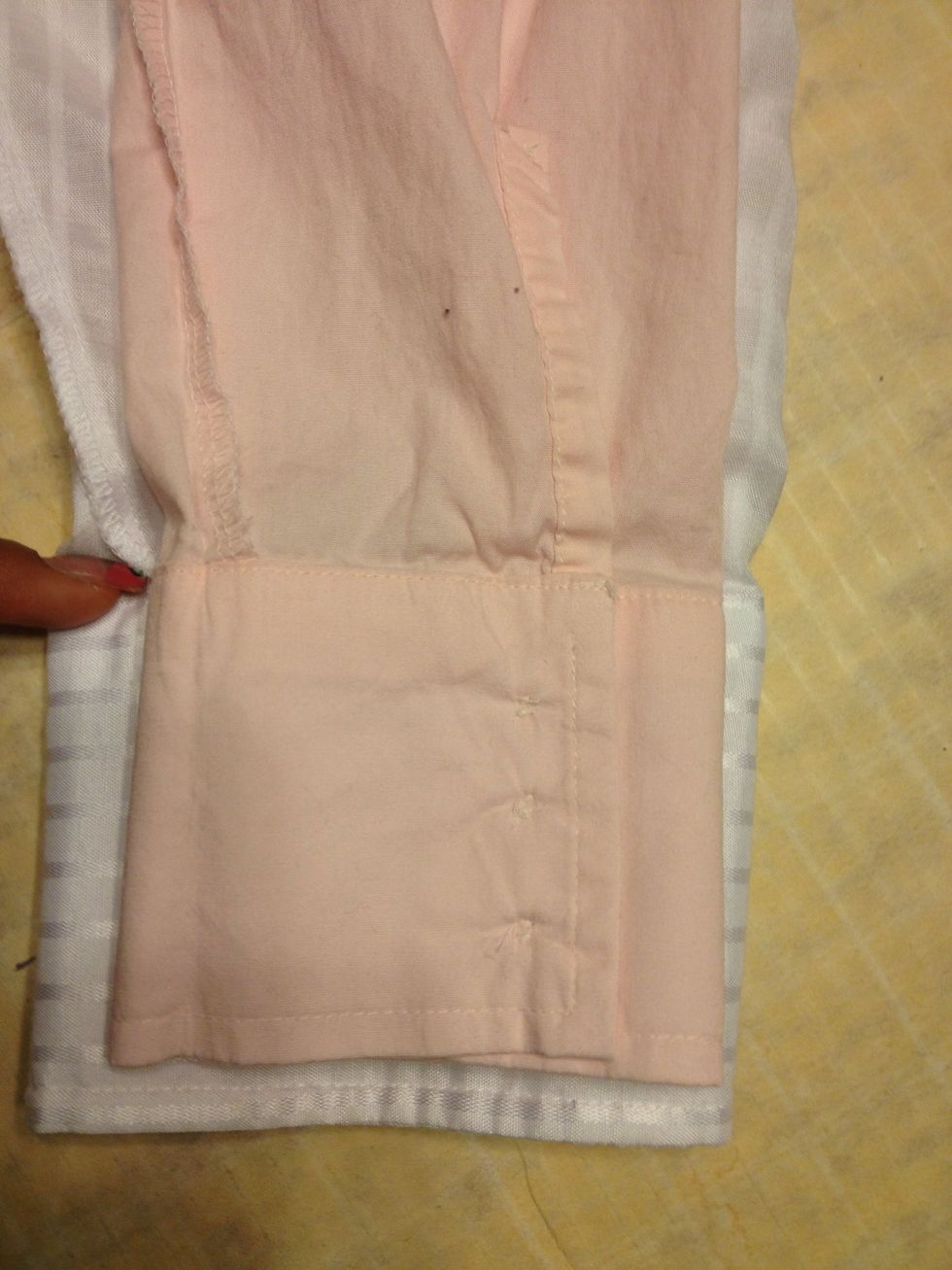 How to turn a man's shirt into a woman's shirt B+C Guides