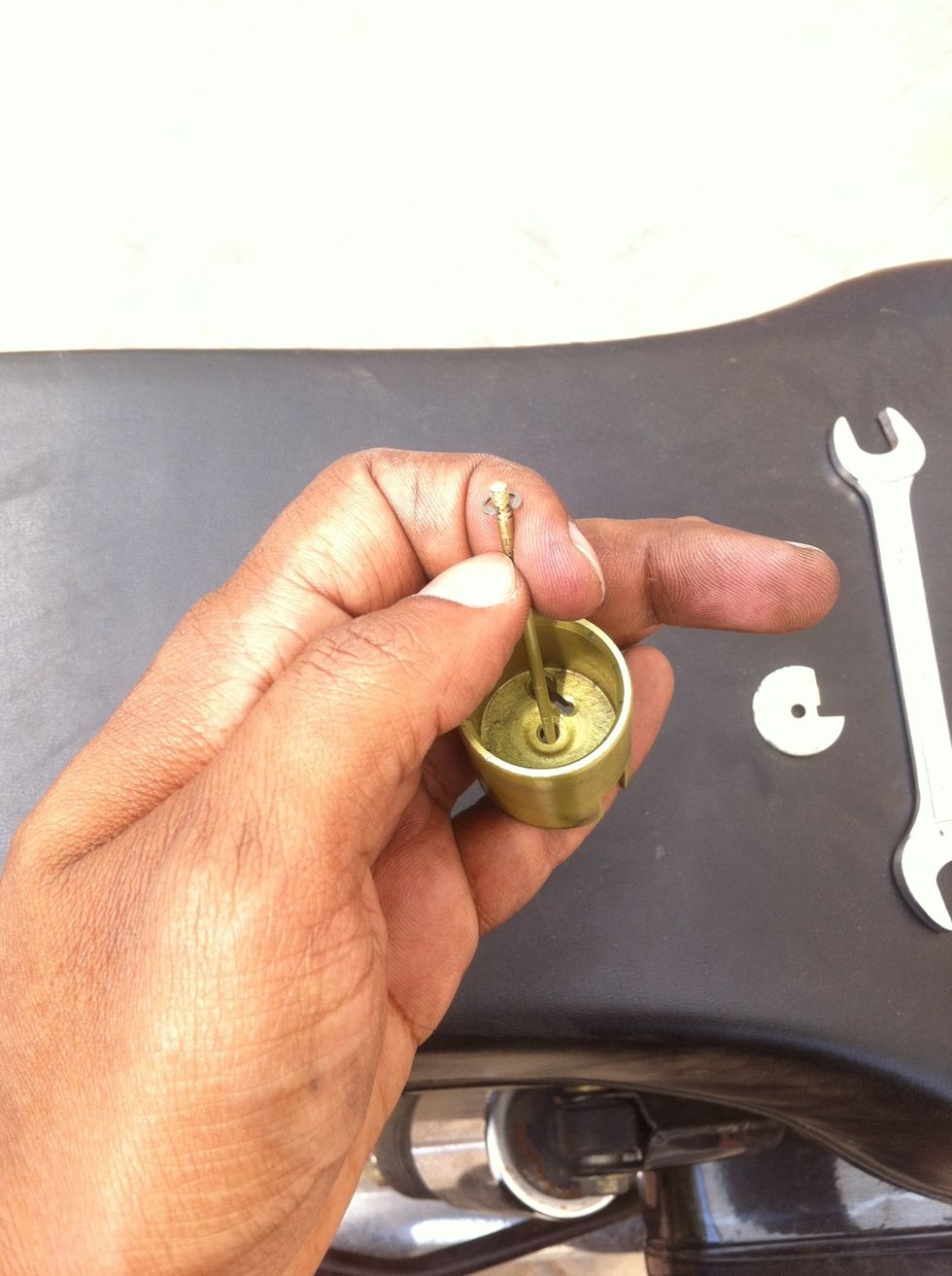 How to change throttle cable for a royal enfield std 350 B+C Guides