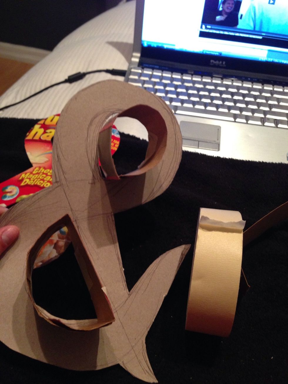 How to make a paper mâché letter "&" B+C Guides