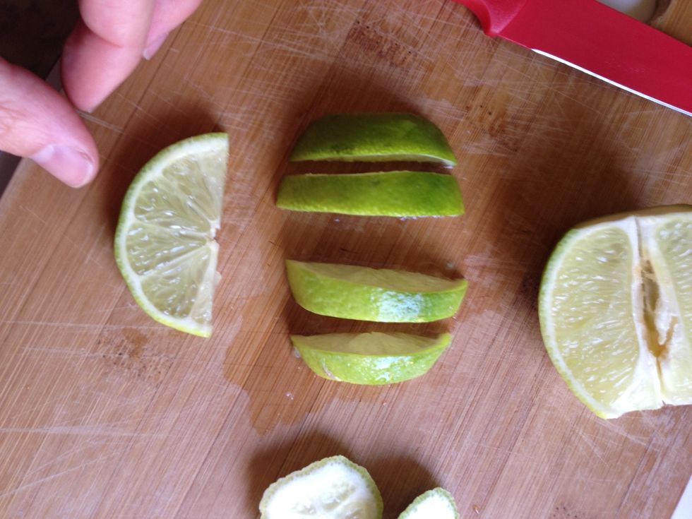 How to cut a lime for drinks B+C Guides