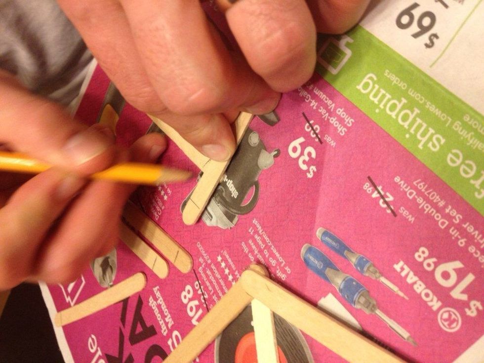 How to make a popsicle stick snowflake B+C Guides