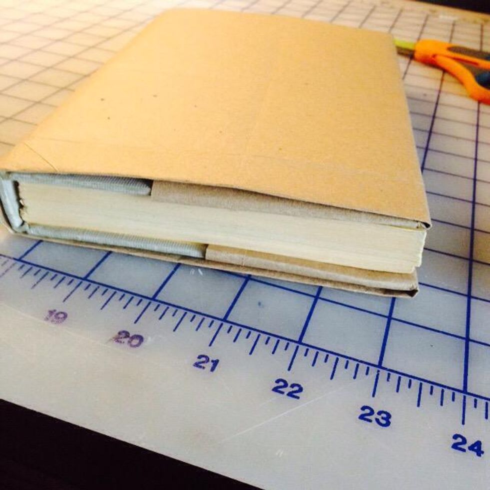 How to make a paper book jacket B+C Guides