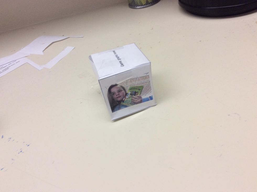 How to create a book cube - B+C Guides