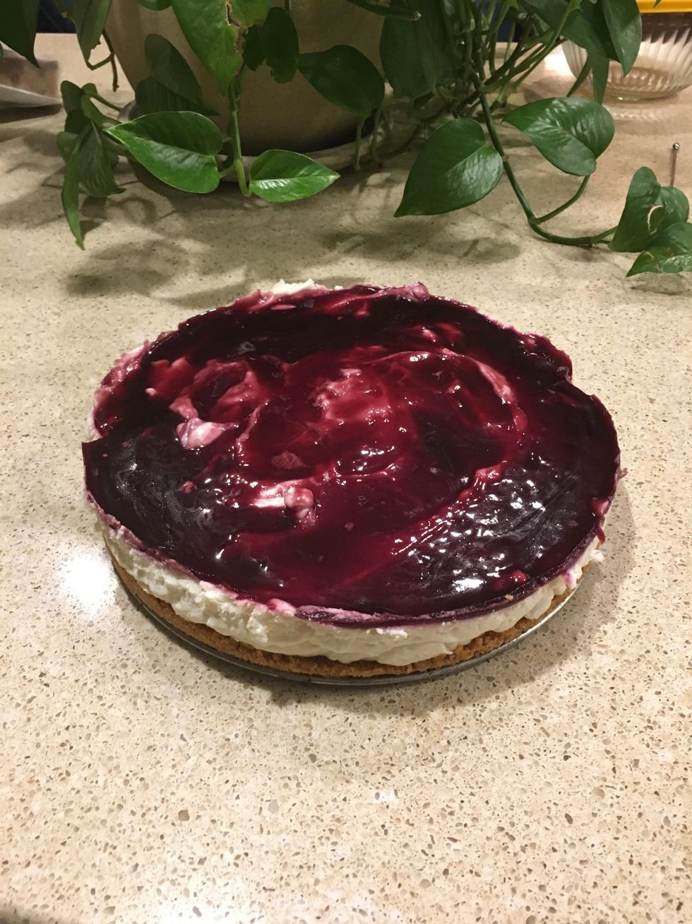How to make (almost) nobake cheesecake with jam topping B+C Guides
