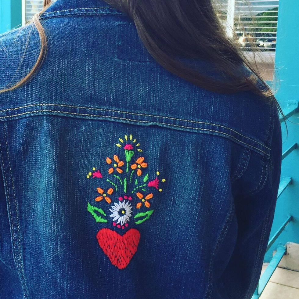 How to embroider a basic denim jacket with stencils B+C Guides
