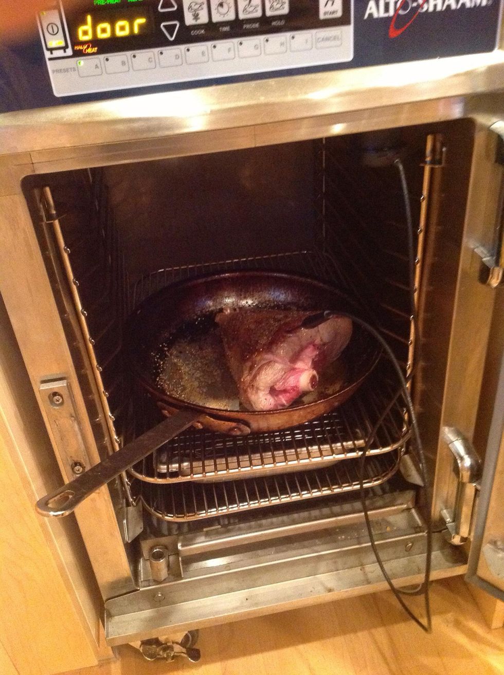 How To Roast Lamb Leg In The Alto Shaam Cook And Hold Oven B C Guides