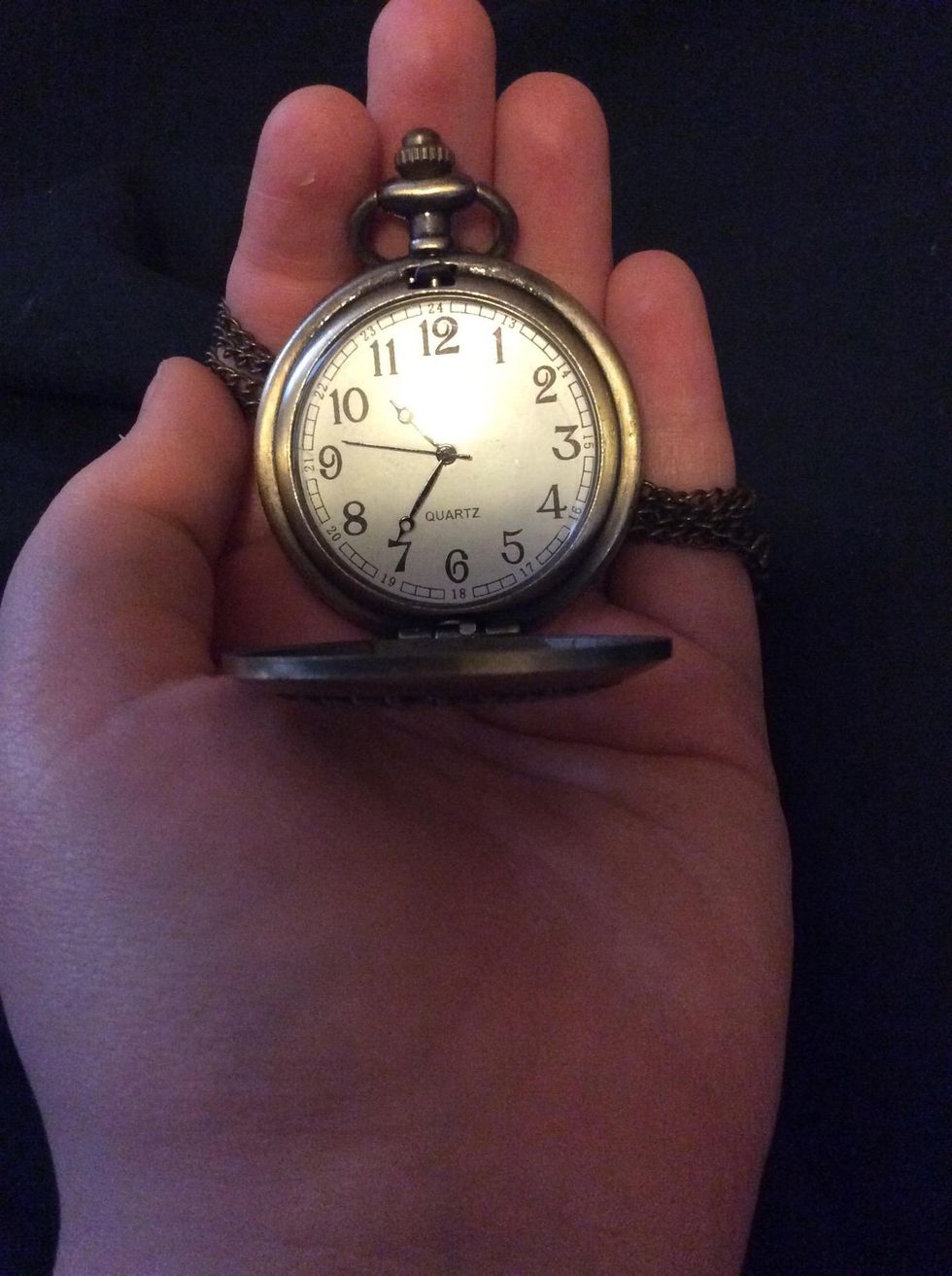 How to change the time on a pocket watch B+C Guides