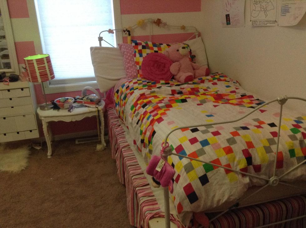 How to make your bed the right way. - B+C Guides