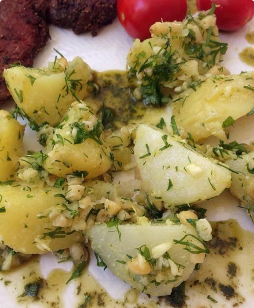 How to make pine nuts potato salad B+C Guides