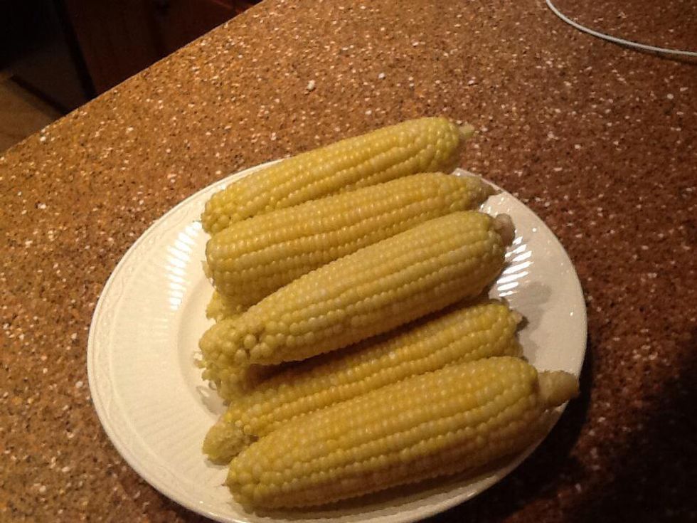 How to cut corn off the cob to eat if you have braces B+C Guides