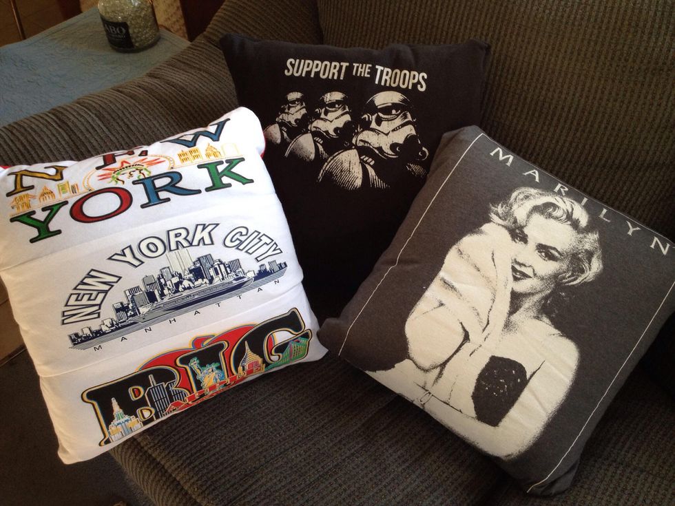 How to make a tshirt pillow case B+C Guides