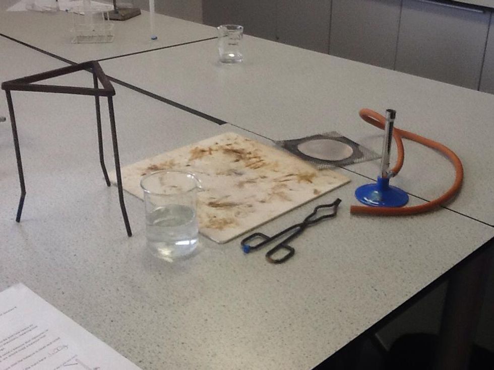 How to set up a bunsen burner B+C Guides