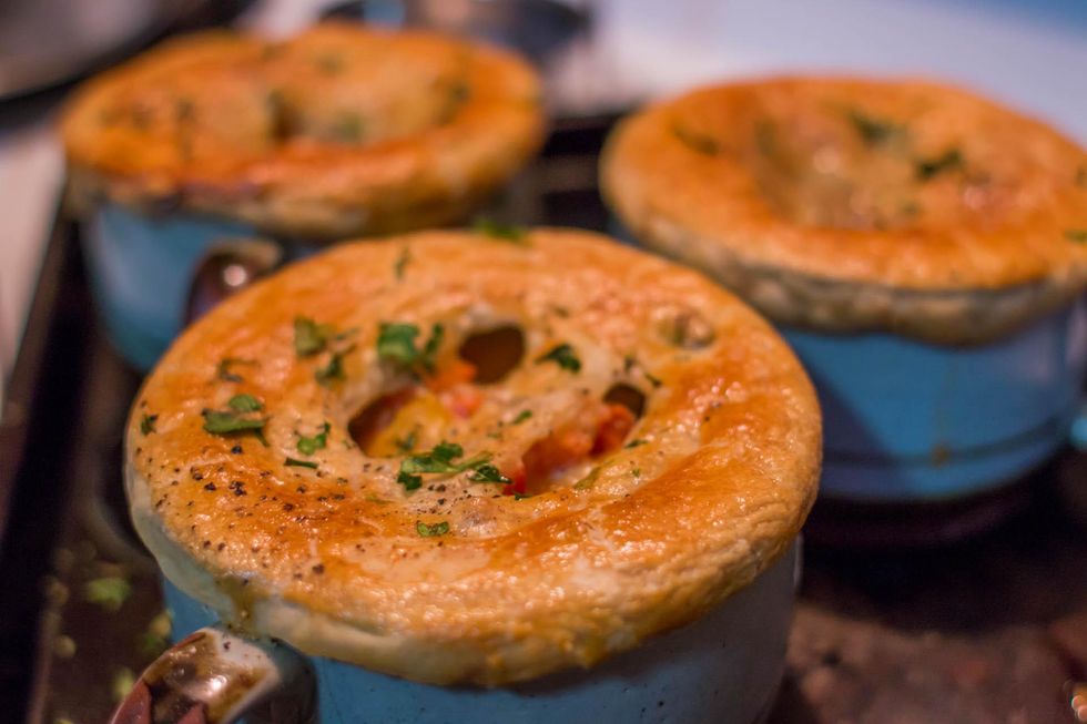 How to cook a ham and cheese pot pie B+C Guides