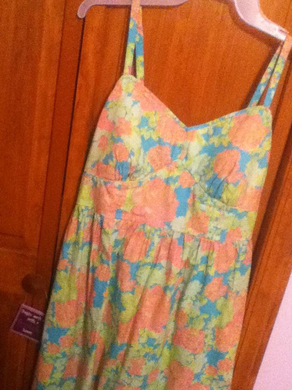 How to match dresses and nails B+C Guides