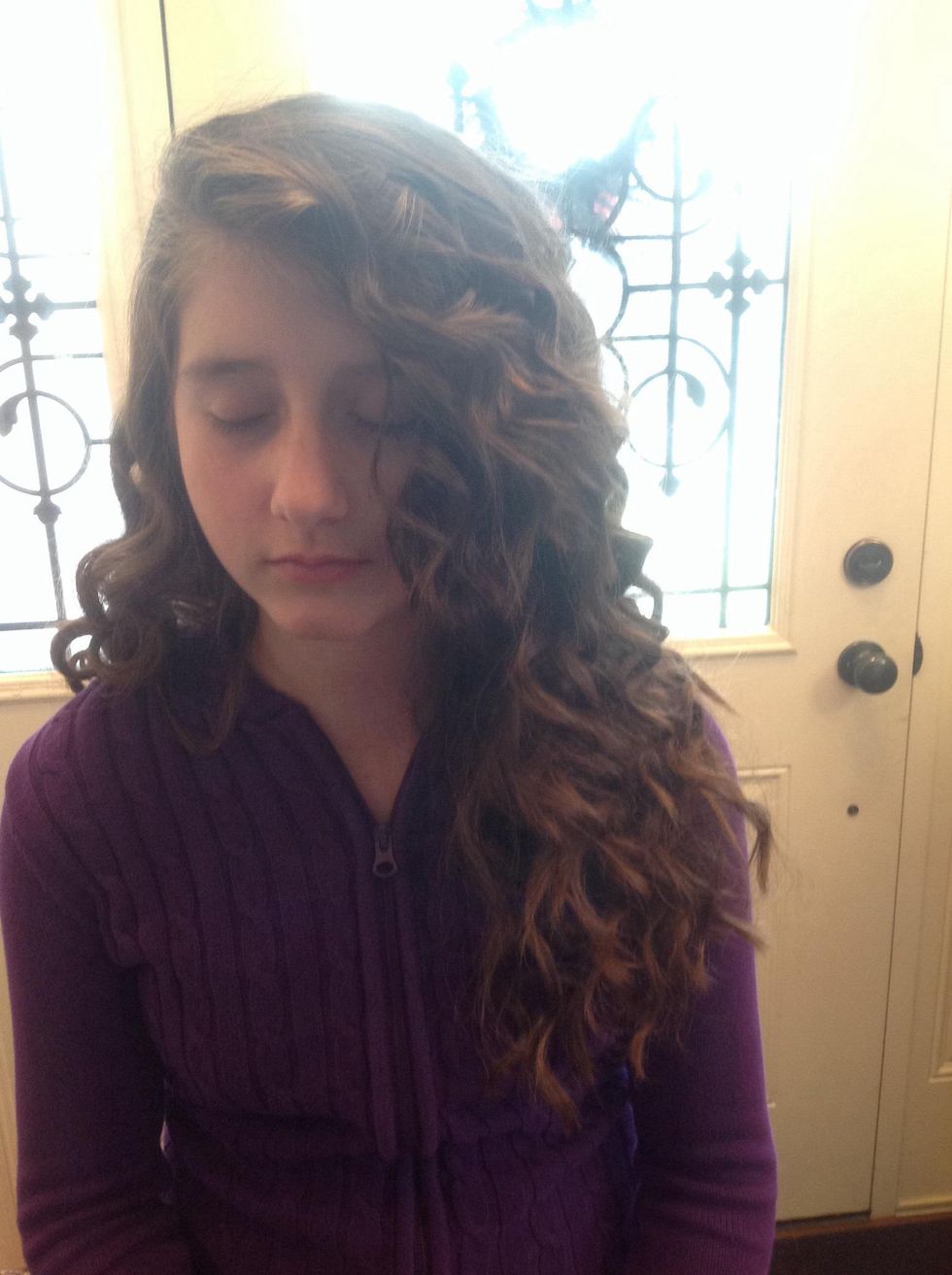 How to spiral curls using a curling wand B+C Guides