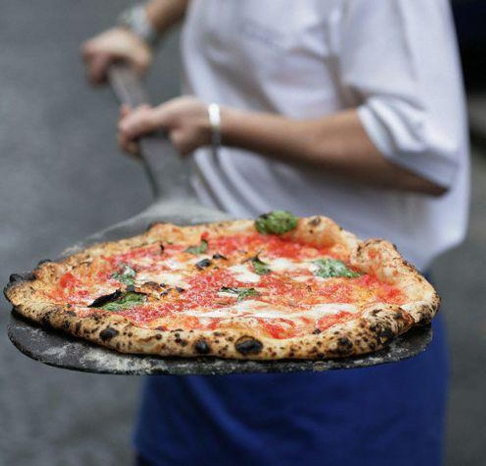 How to show neapolitan dishes - B+C Guides