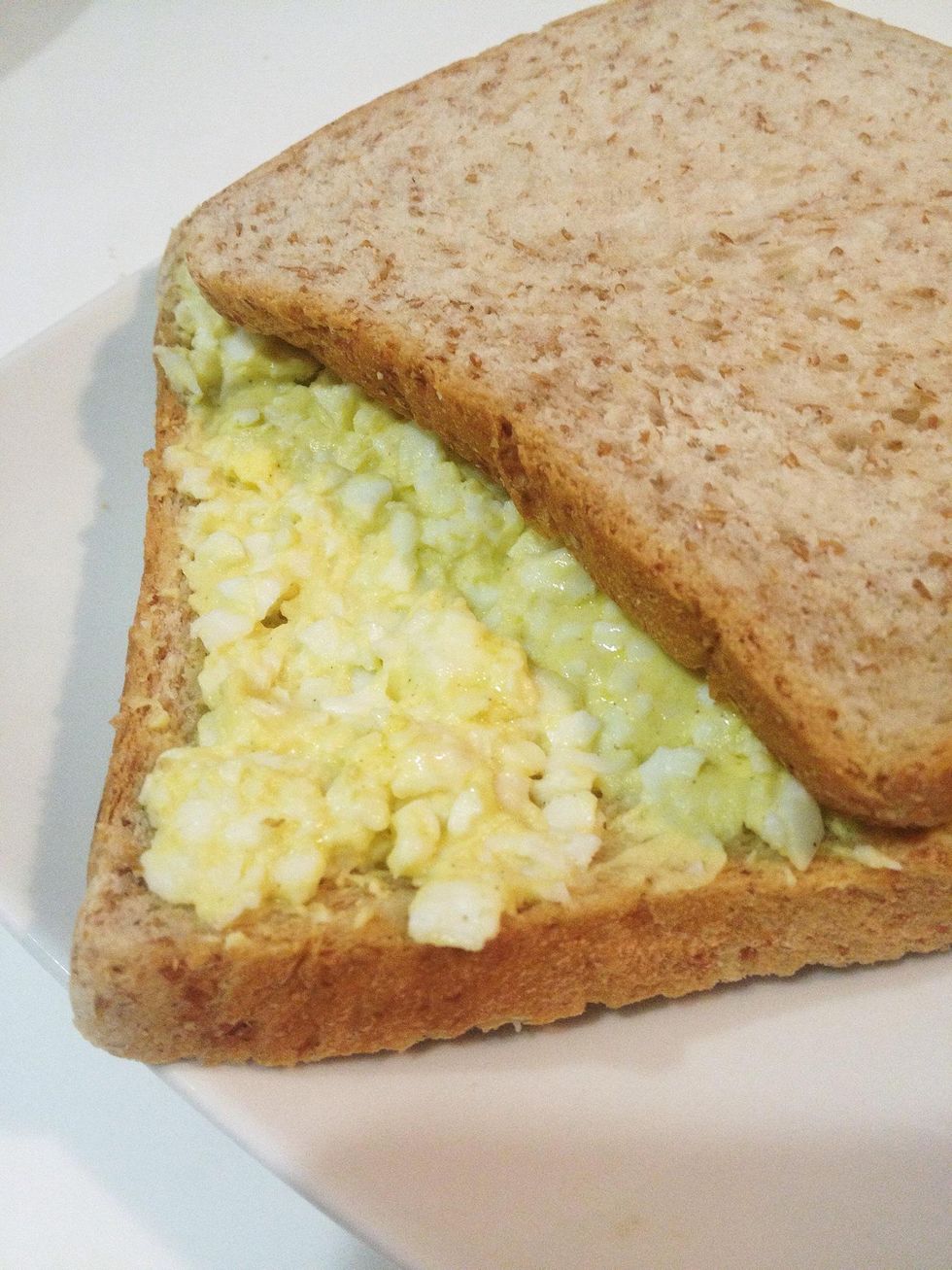 How to make an egg sandwich (without mayonnaise) - B+C Guides
