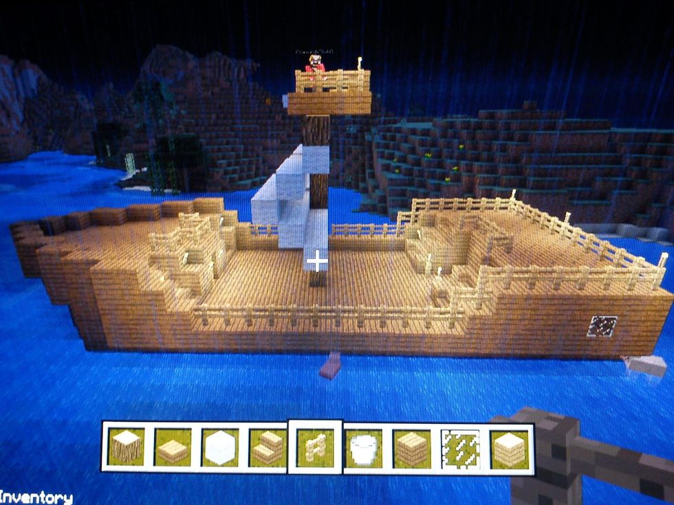 How to Make a Pirate Ship on Minecraft. B+C Guides