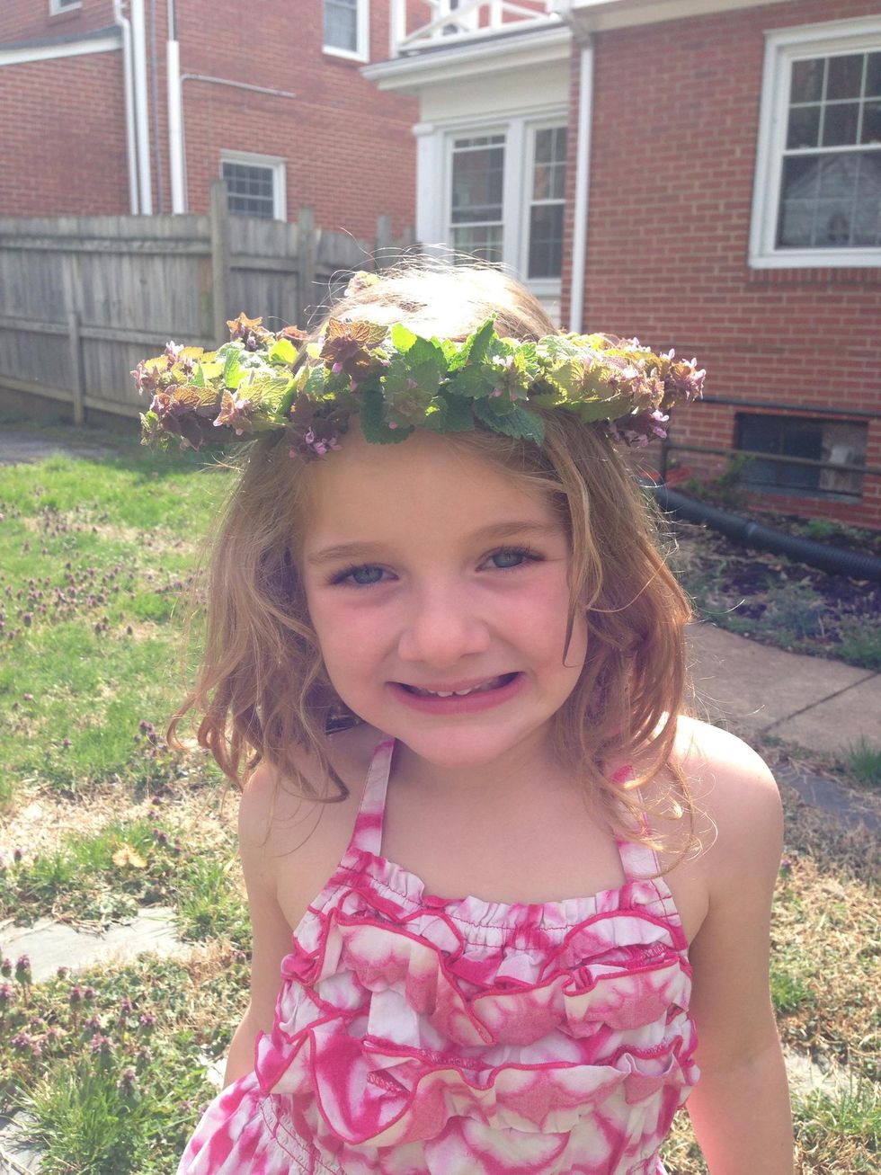 How to make a flower crown B+C Guides