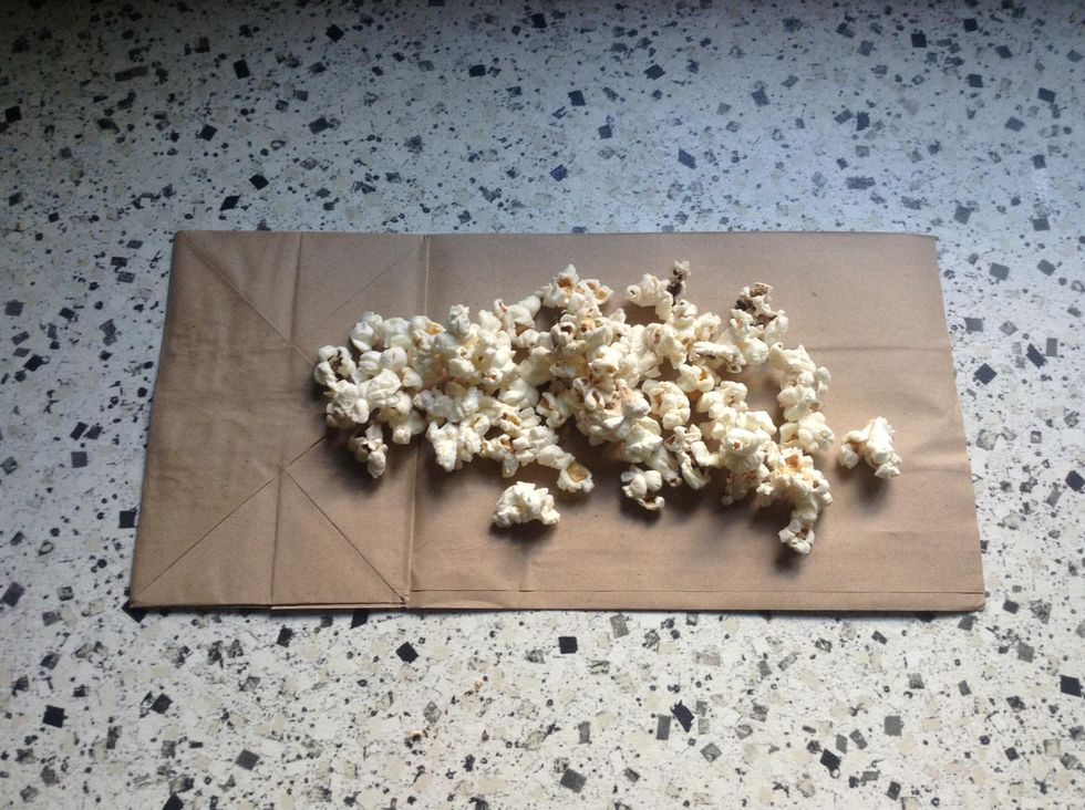 How to pop popcorn without butter or oil B+C Guides