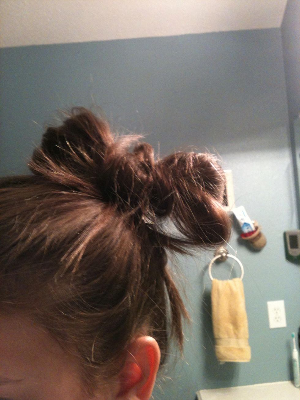 How to make a hair bow with your hair - B+C Guides