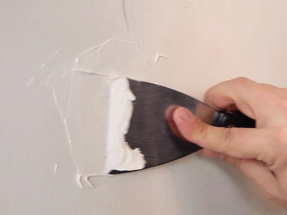 How to repair a small hole in drywall B+C Guides