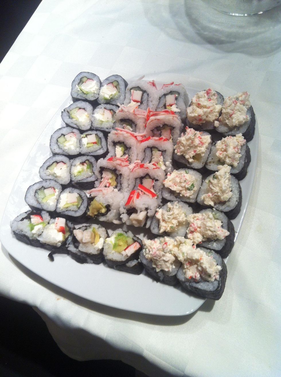 How to make surimi sushi rolls B+C Guides