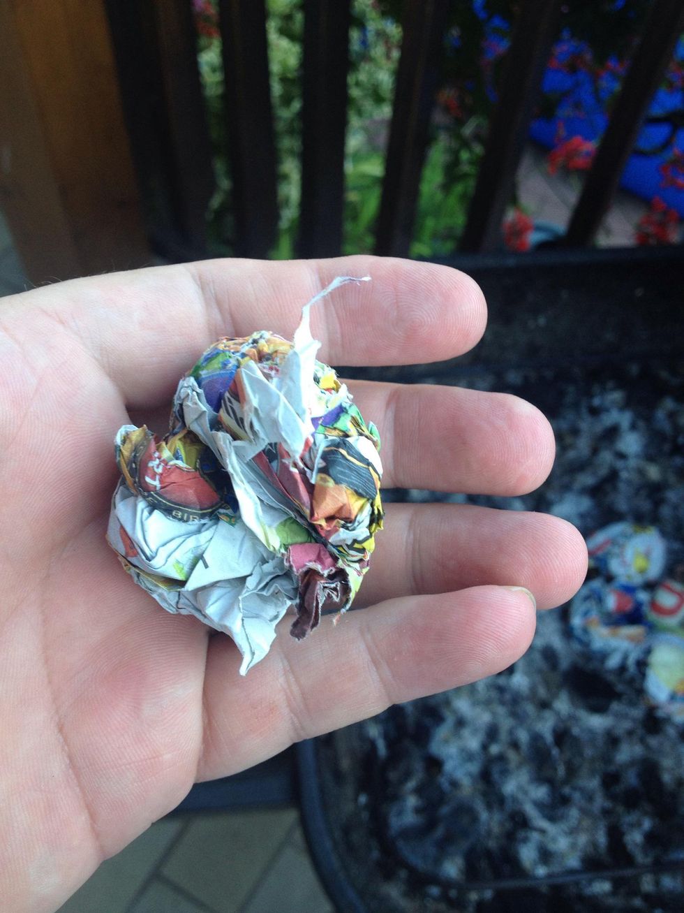 How to start your bbq without firelighters fast and easy B+C Guides