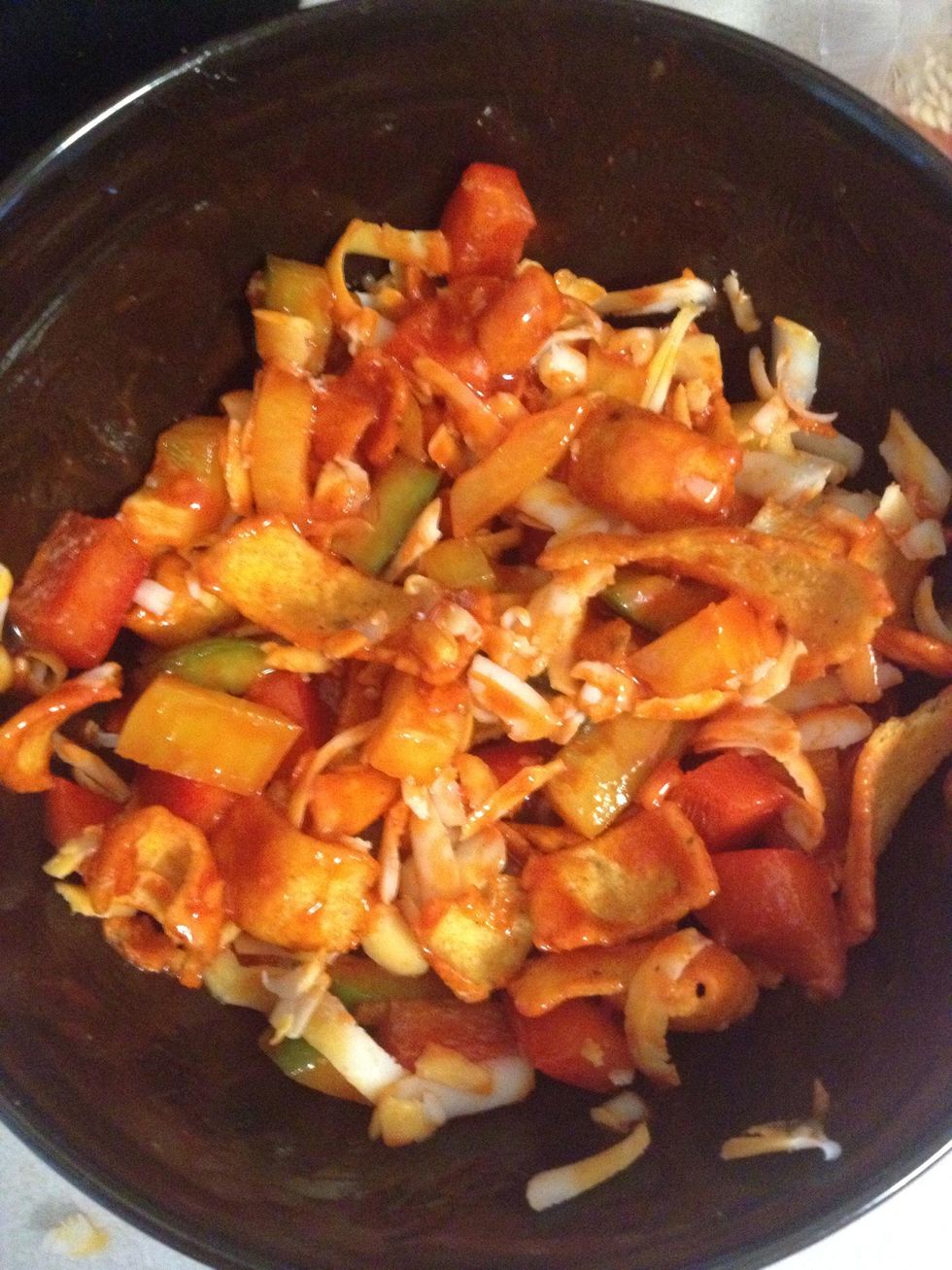 How to make a pepper salad with corn chips B+C Guides