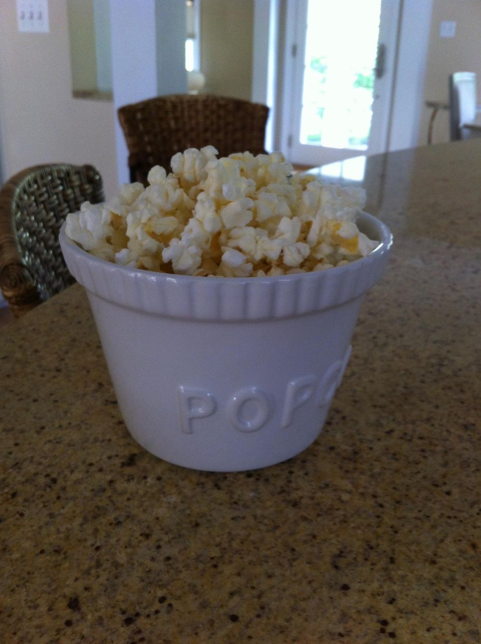 How to cook popcorn in a brown paper bag B+C Guides
