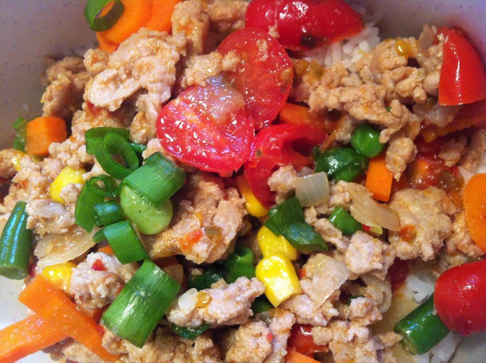 How to stir fried ground chicken with grape tomatoes B+C Guides