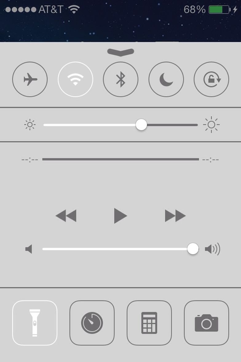 How To Turn Flashlight On And Off On iPhone 