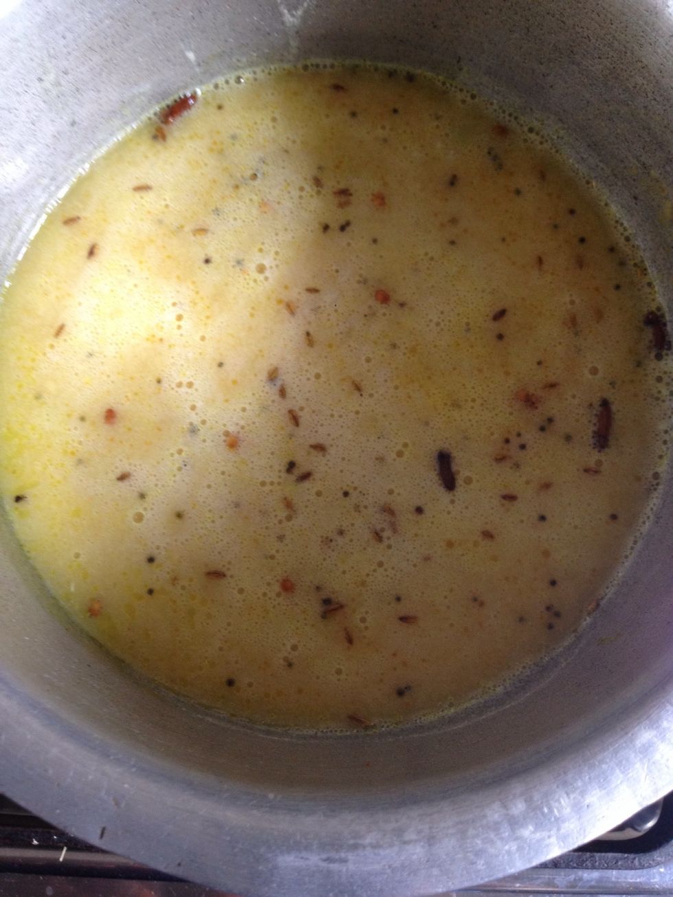 Immediately add d boiled n crushed pigeon peas with a lil water