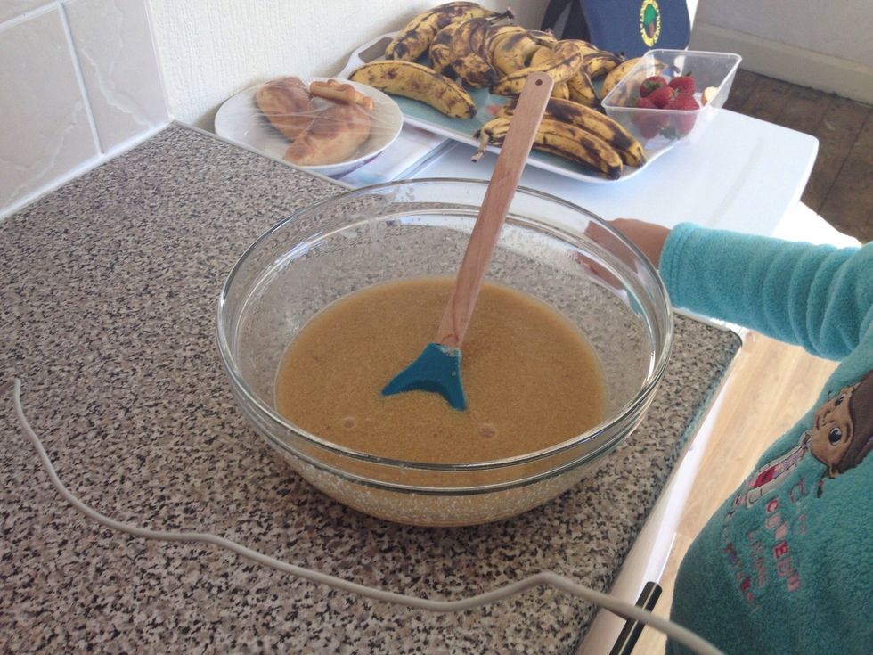 In a bowl mix all the wet ingredients:eggs, oil, coffee and buttermilk.