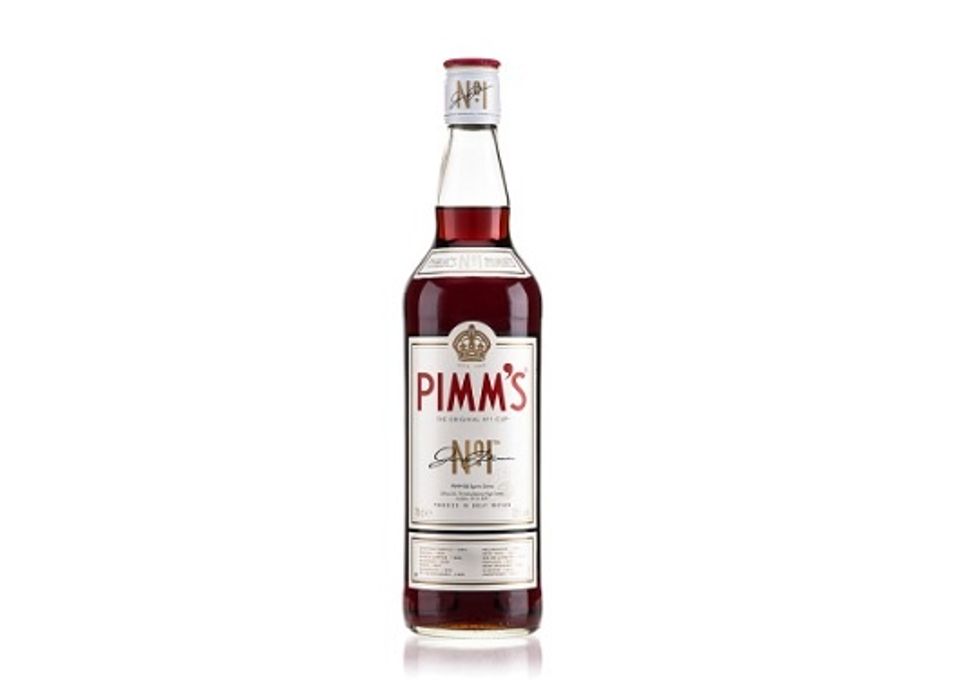 In a Collins glass half filled with ice, add 2 measures of Pimm's No. 1 Cup.