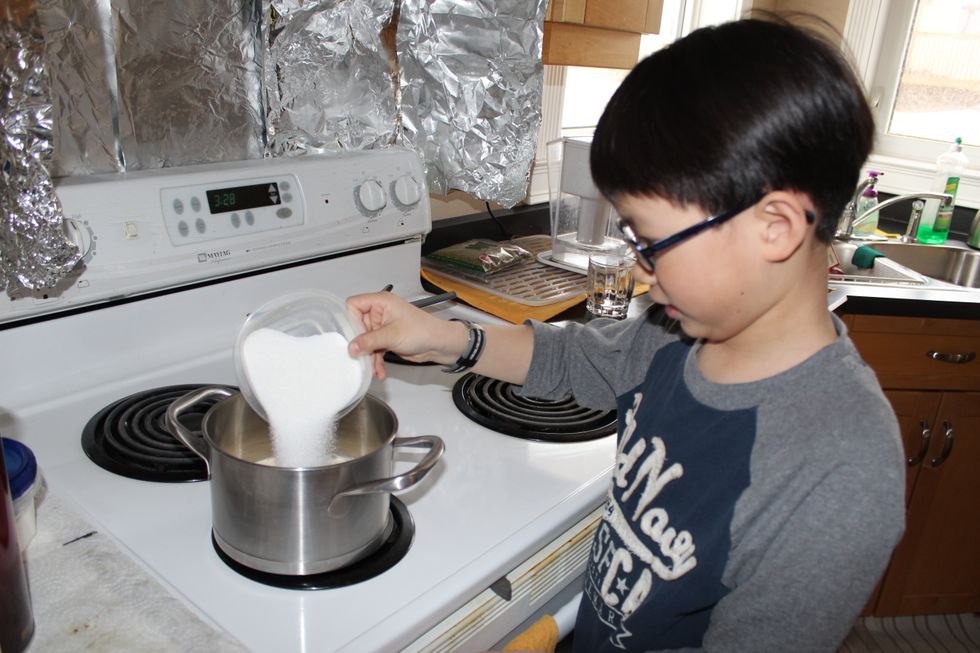 In a medium bowl mix the sugar and milk together.