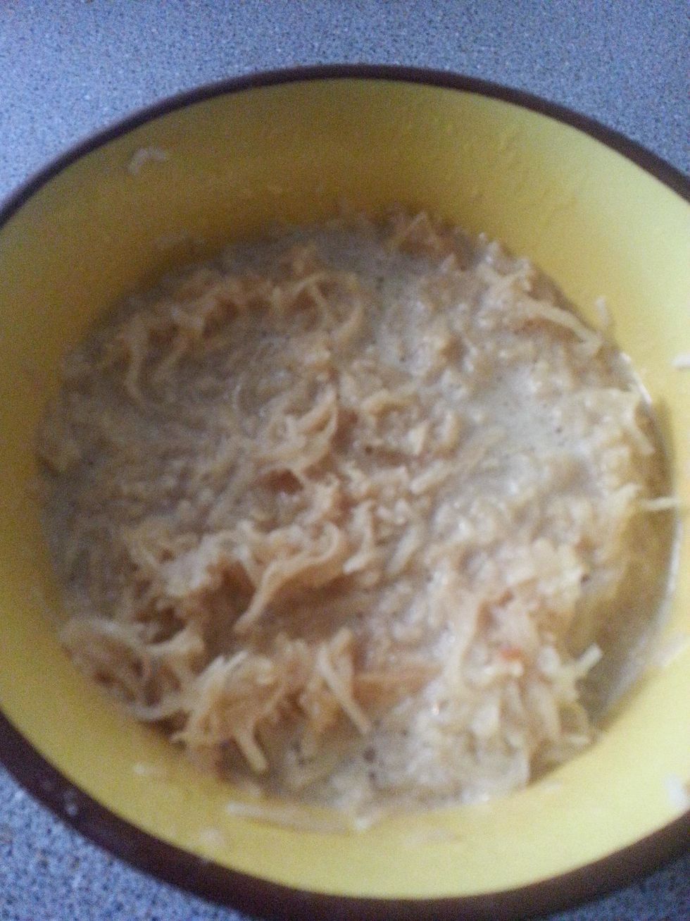 In a microwave safe bowl add all the topping ingredients. Cook uncovered on HIGH (100%) for about 1 minute or until butter melts and sugar dissolves