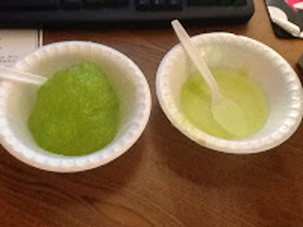 In a plastic bowl pour glitter glue, add one half cup of water and mix. On another plastic bowl put a teaspoon of borax and half of whats left on the cup of water, last of all mix the two mixtures.