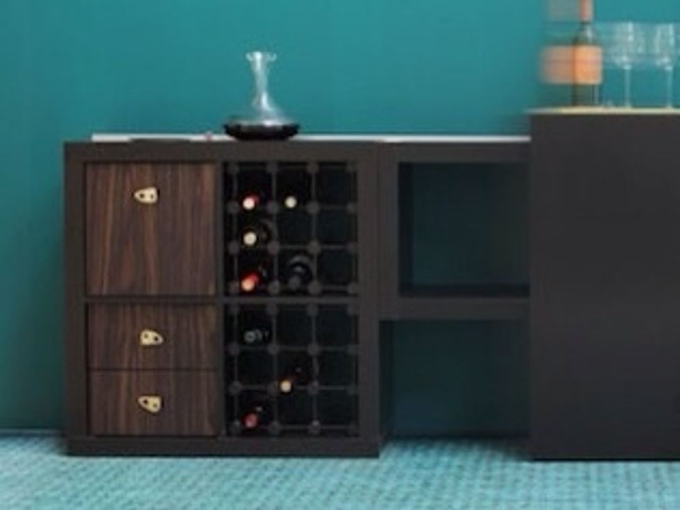 In a recent IKEAhack you see the same approach, but the two shelves are simply put next to each other.