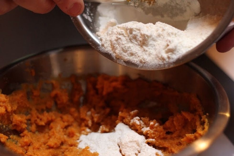 In a separate bowl combine: 3/4 cup of flour (more or less, I'll explain), 1/4 tsp of salt, 1 pinch of nutmeg. Now combine the flour mixture with the pumpkin mixture and mix well.