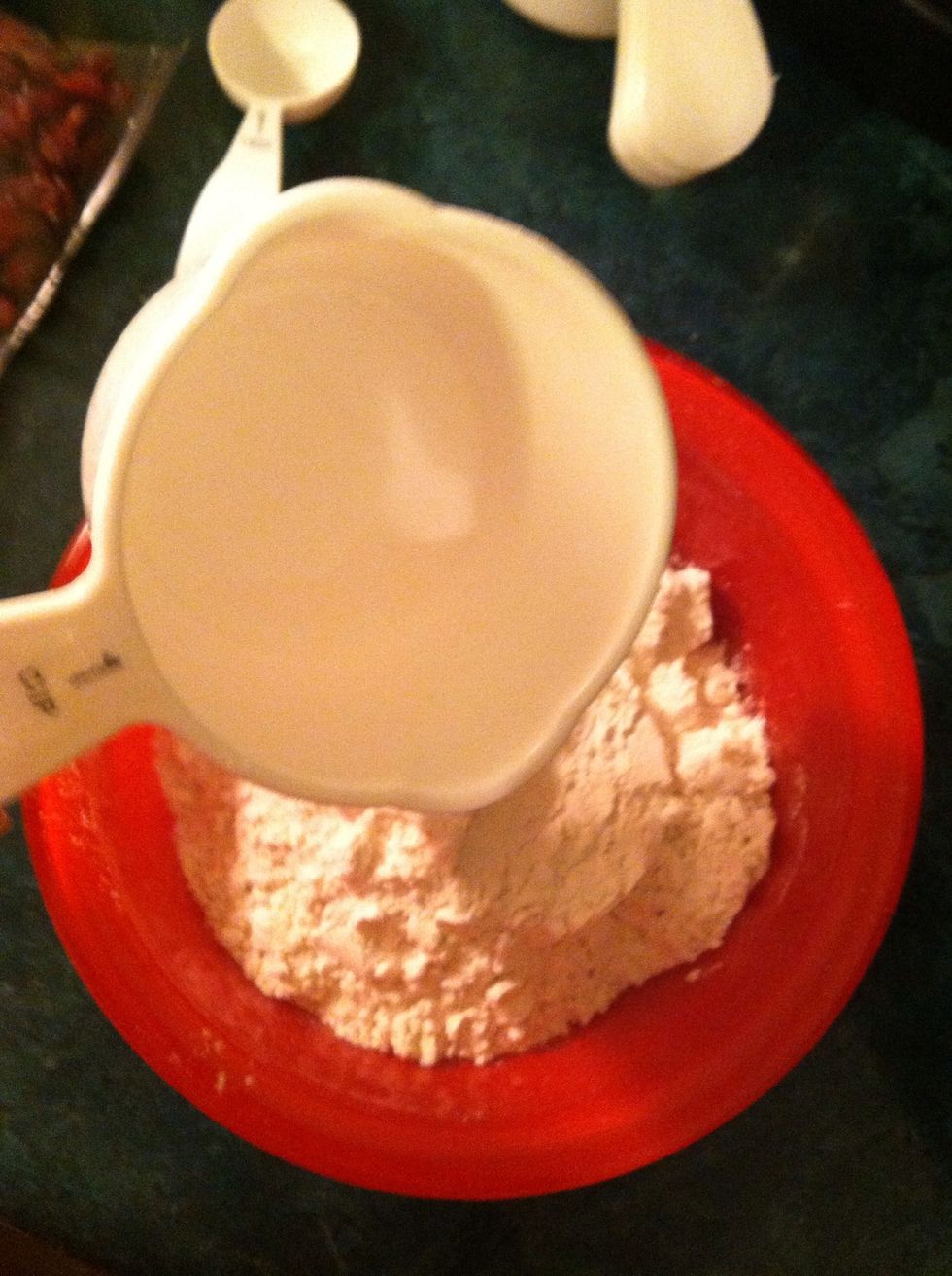 In a small bowl mix the 2 cups all purpose flour...
