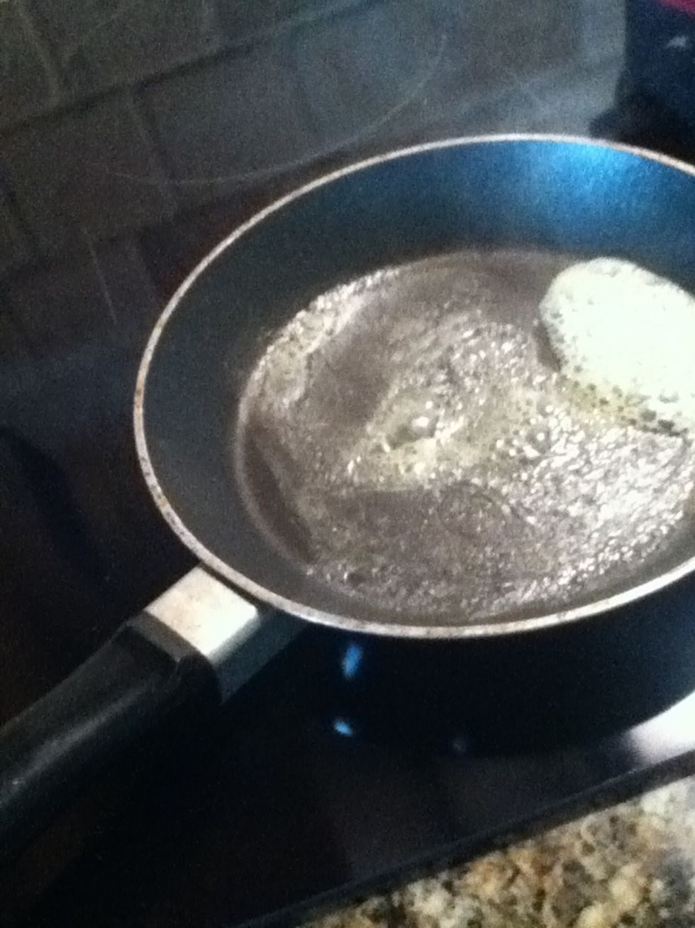 In a small skillet, on low-medium, heat add 1 tablespoon of butter.