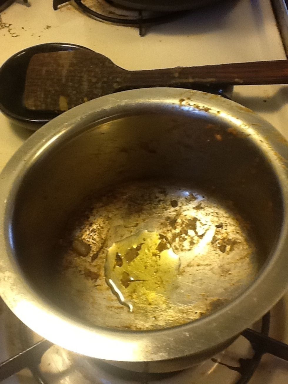 In a vessel add 2 tablespoons of ghee and it cook on medium flame.