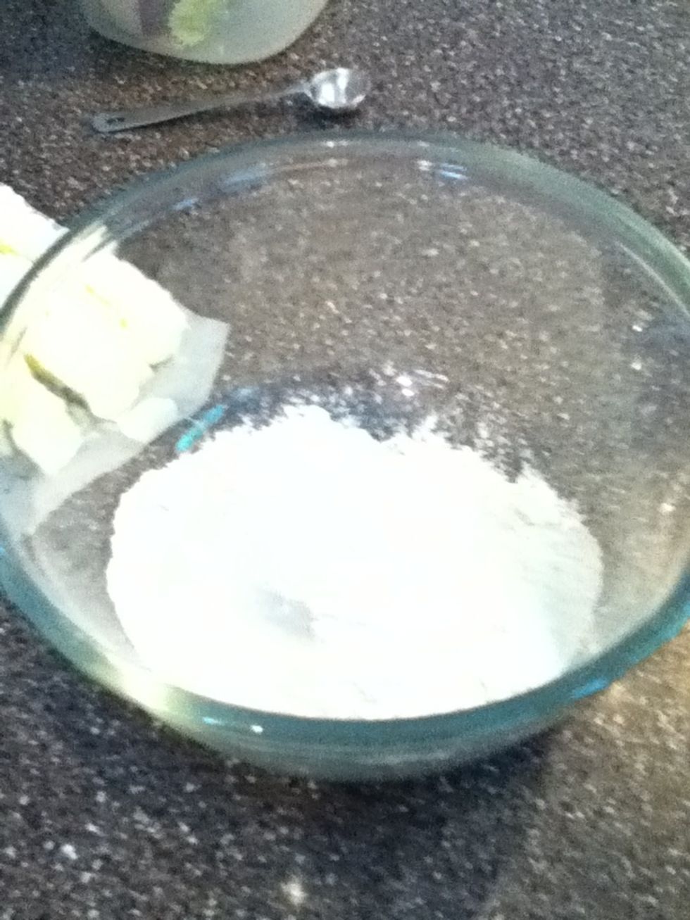 In another bowl, (bowl 2) put in 3/4 cup of flour